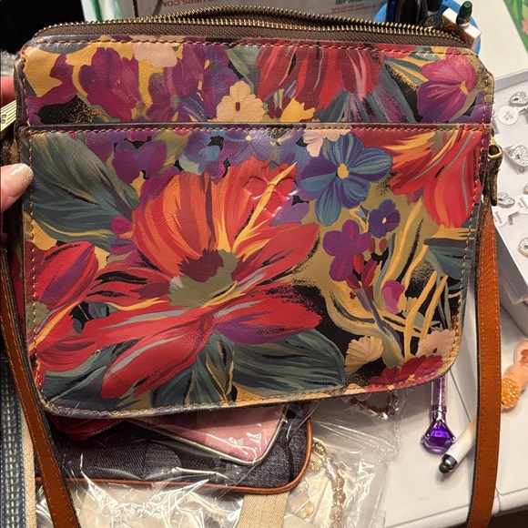 Patricia Nash Floral Crossbody Bag - Picture 6 of 9